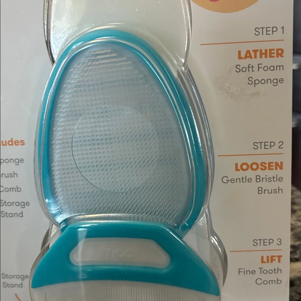 Frida Baby DermaFrida FlakeFixer New in box!